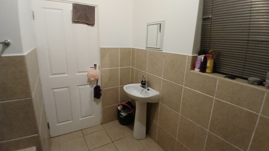 1 Bedroom Property for Sale in Newton Park Eastern Cape